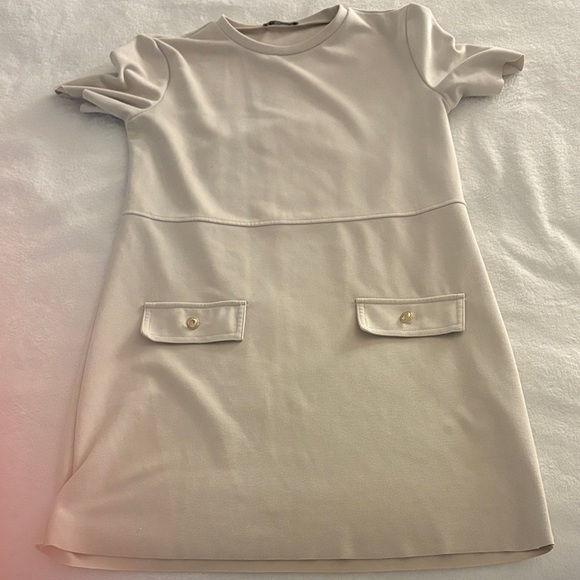 Zara Dresses & Skirts - Zara Beige Short Sleeve Dress